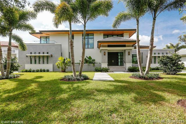 Property Photo:  7015 Mira Flores Ave  FL 33143 