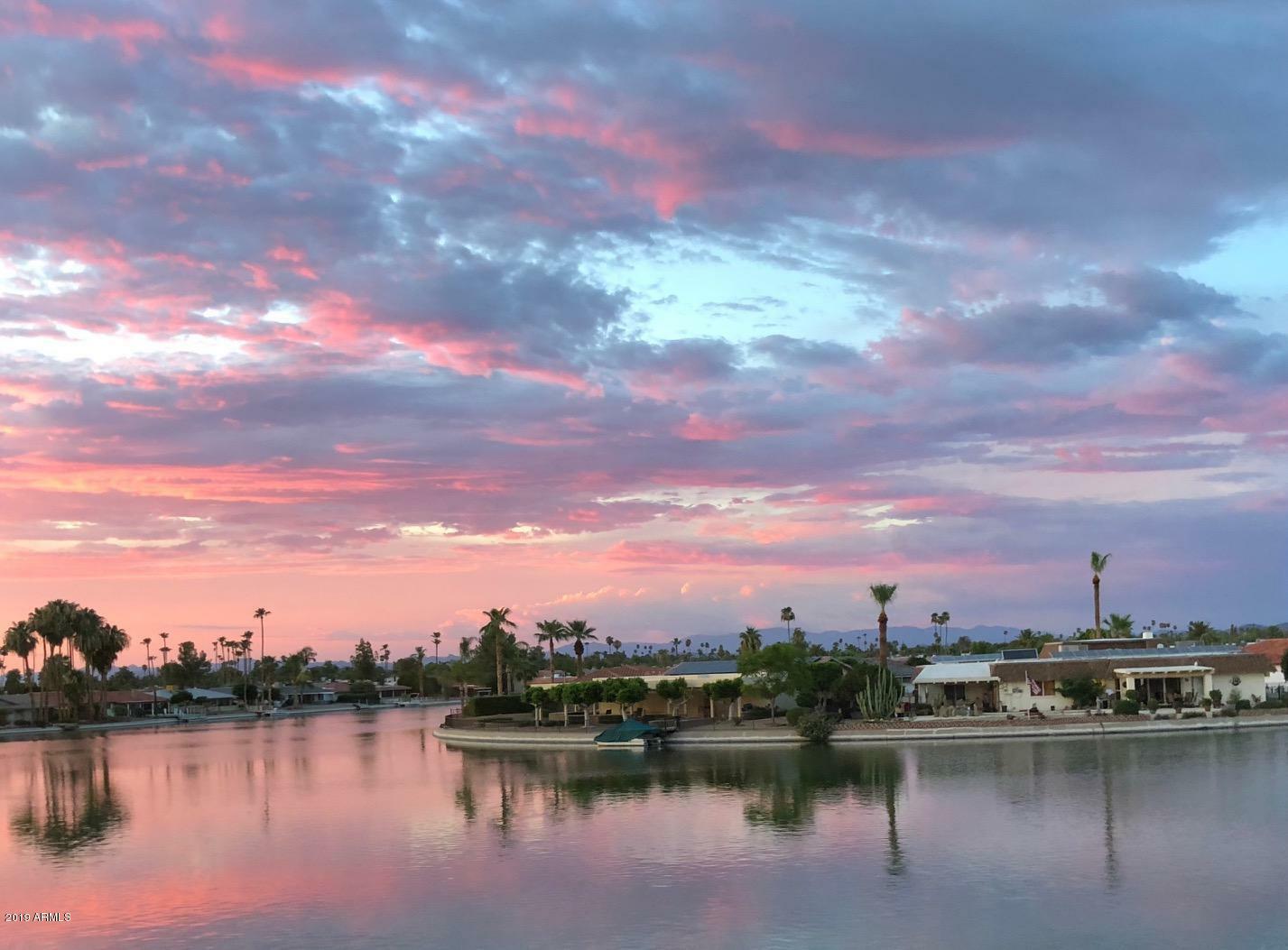 Property Photo:  10330 W Thunderbird Boulevard  AZ 85351 