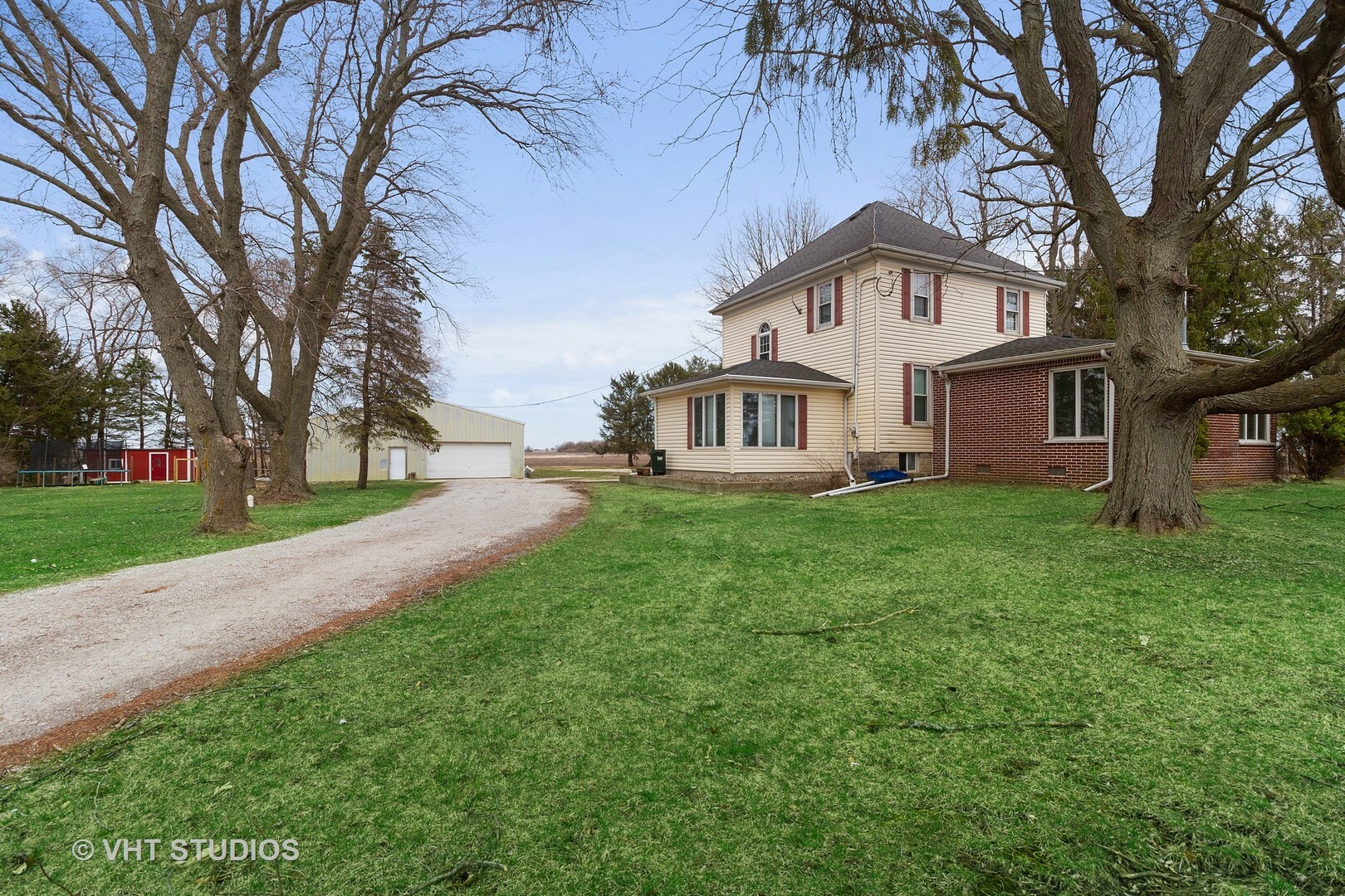 Property Photo:  1883 West 10000N Road North  IL 60950 