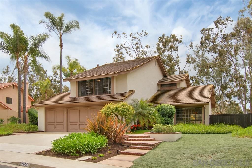 Property Photo: 9858 Caminito Laswane CA 92131