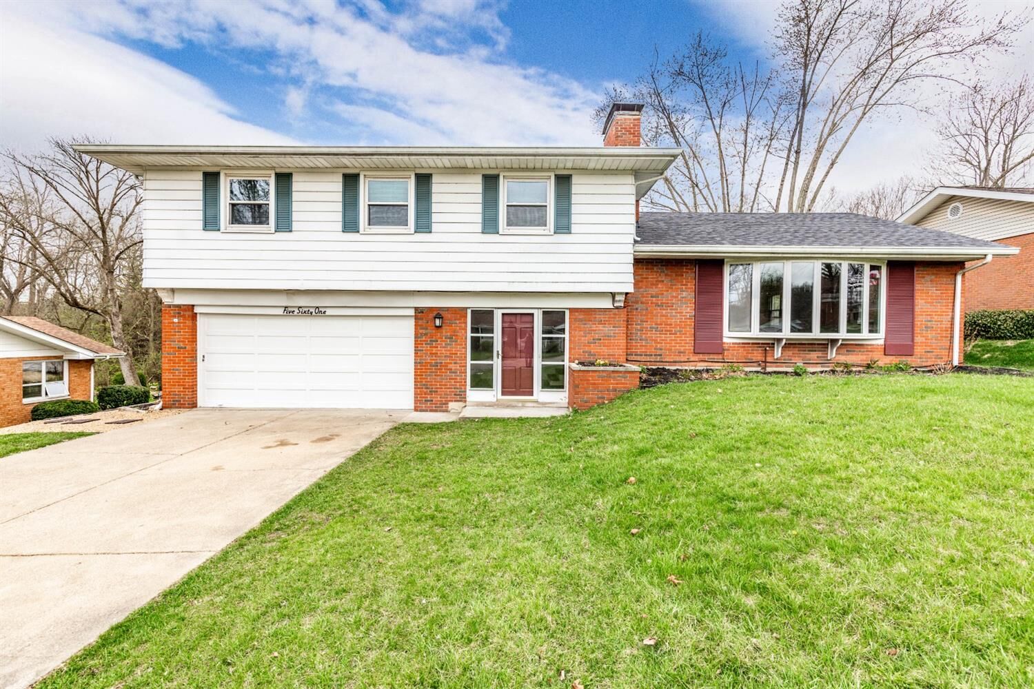 Property Photo: 561 Glenway Drive OH 45013