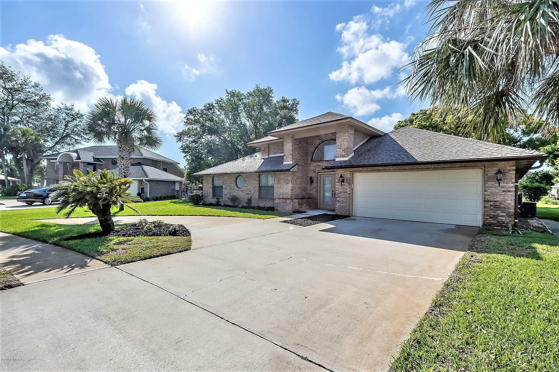 Property Photo:  741 Sandy Hill Circle  FL 32127 