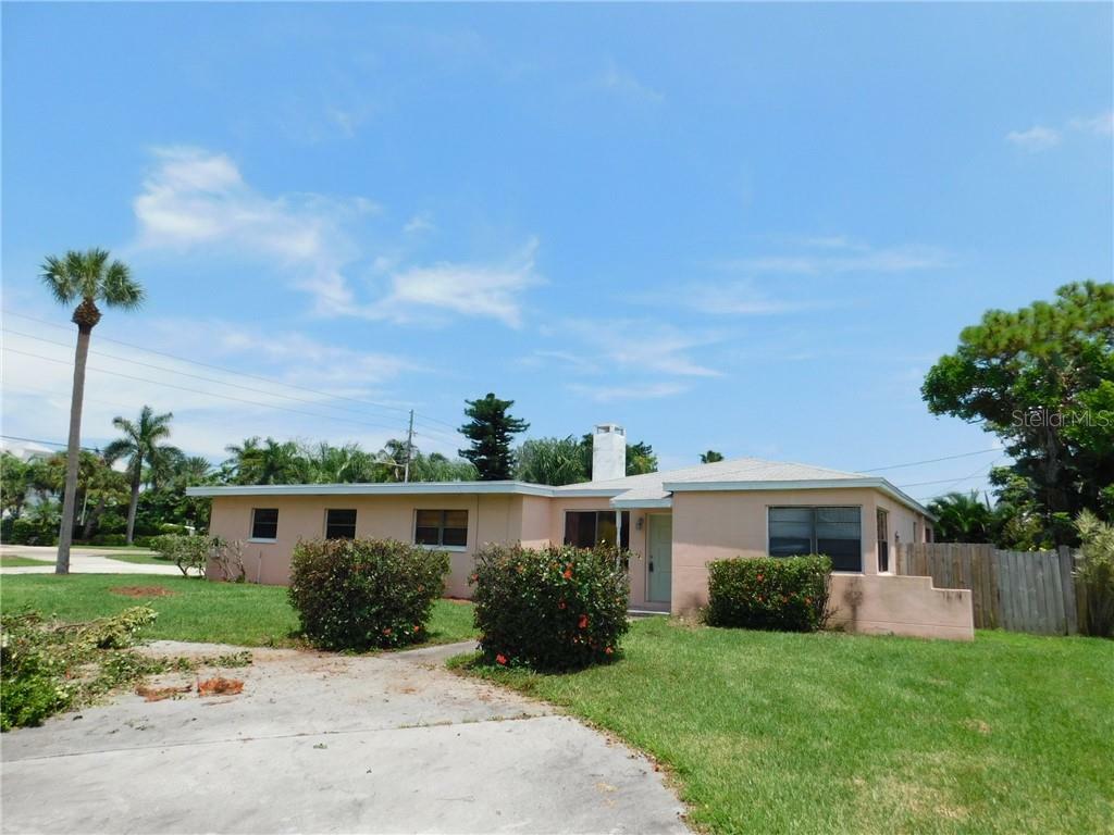 Property Photo:  103 3rd Street  FL 33786 