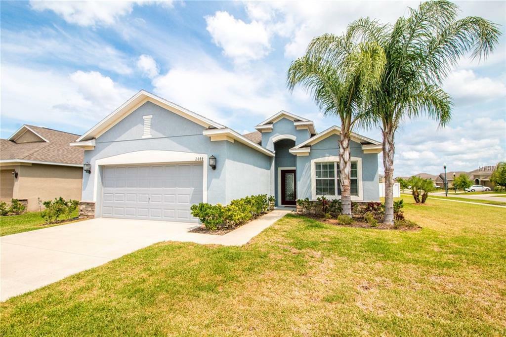 Property Photo:  2444 Dakota Rock Drive  FL 33570 