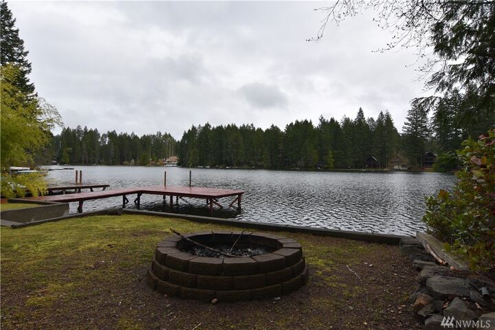 Property Photo:  13367 Wye Lake Blvd SW  WA 98367 
