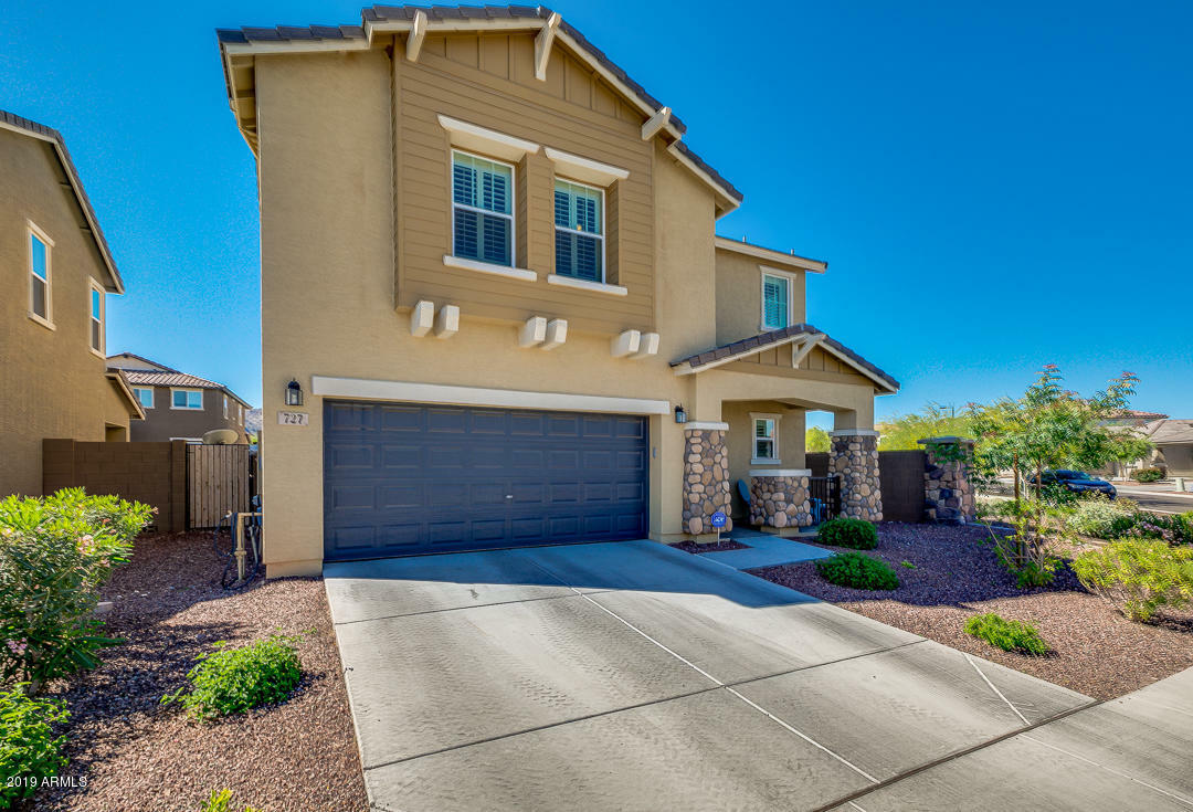 Property Photo:  727 E Constance Way  AZ 85042 