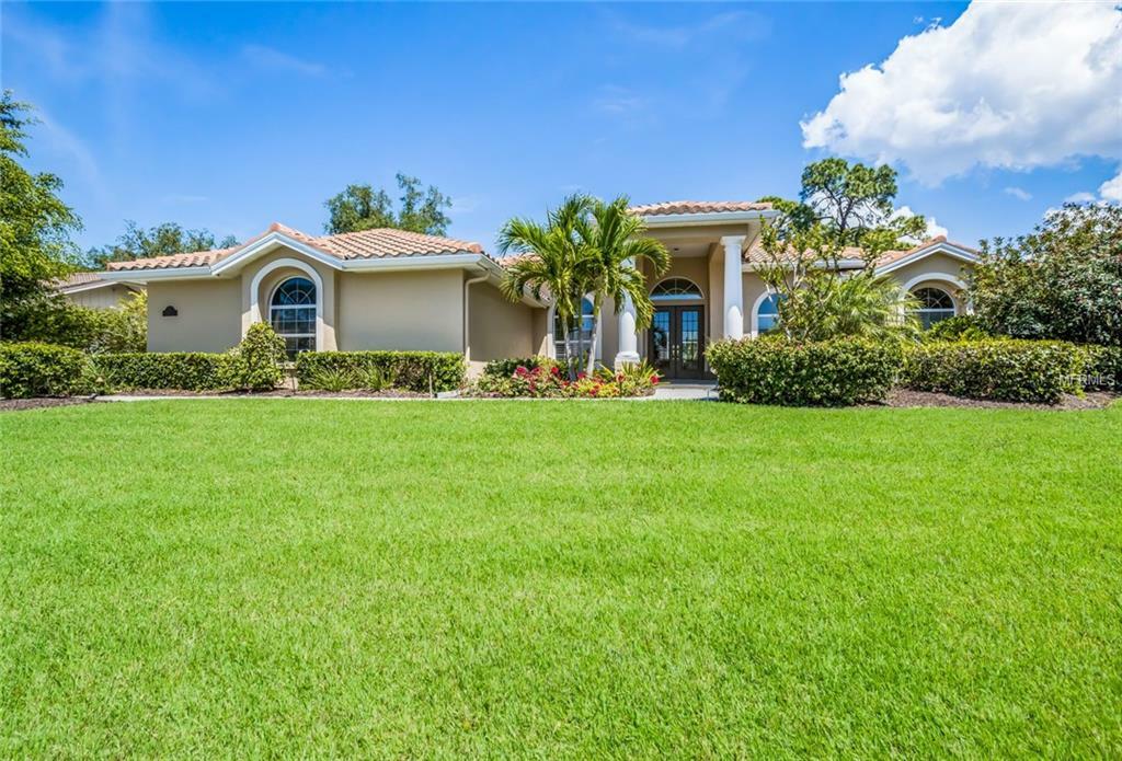 Property Photo:  485 Yacht Harbor Drive  FL 34229 