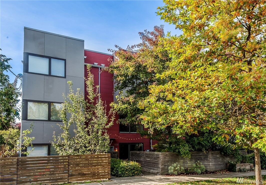 Property Photo: 8359 29th Ave NW WA 98117