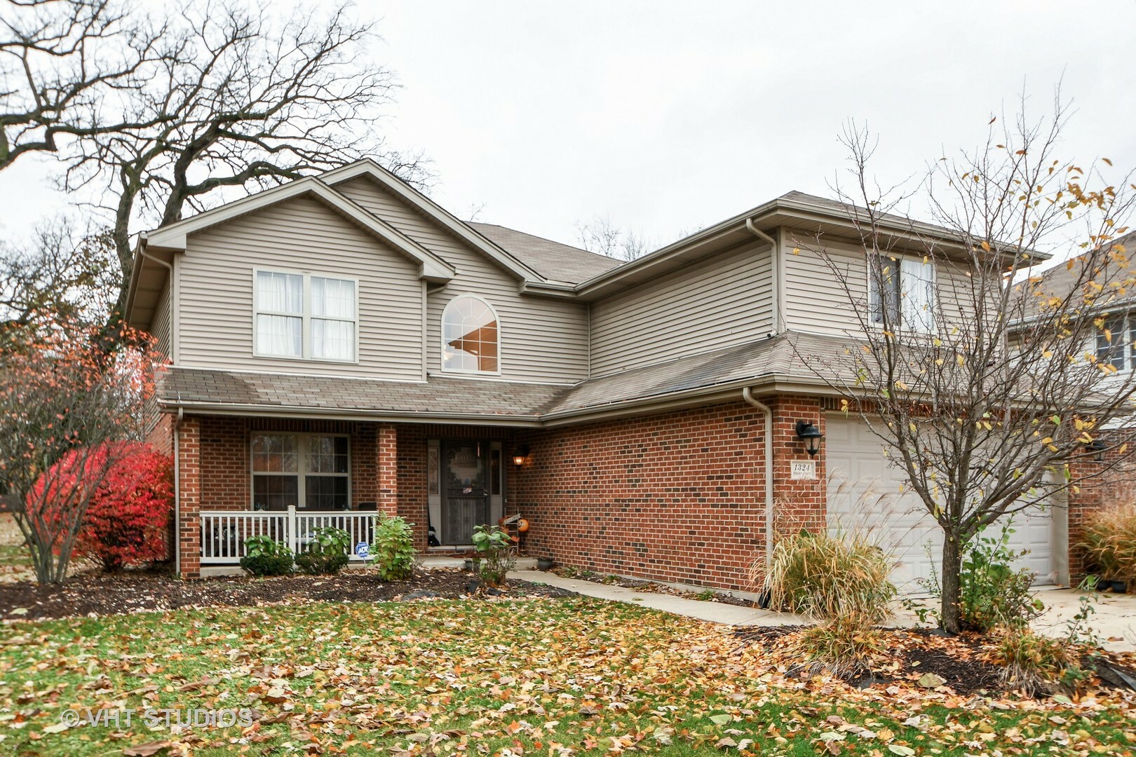 Property Photo:  1324 Meyer Court  IL 60430 