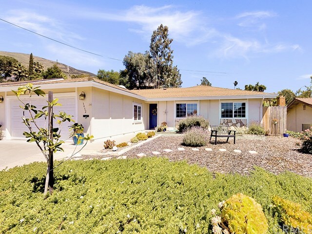 Property Photo:  3452 Sequoia Drive  CA 93401 