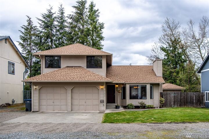 Property Photo:  21636 SE 270th St  WA 98038 