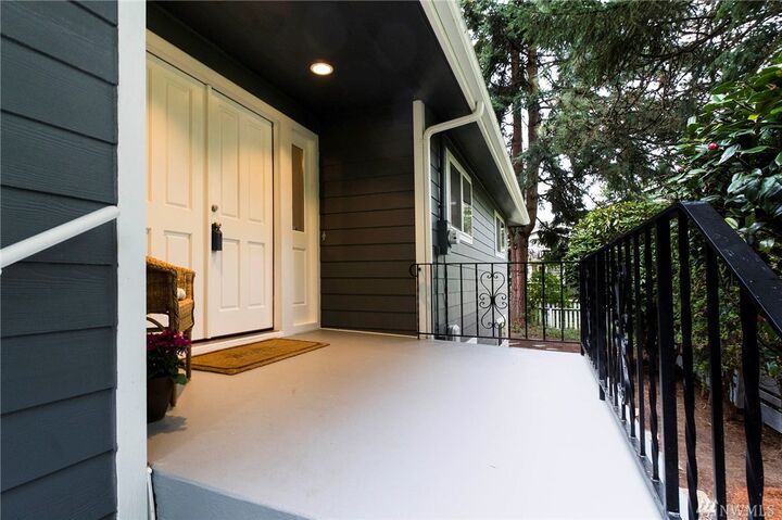 Property Photo:  836 NW 190th Street  WA 98177 