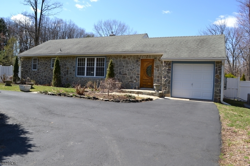 Property Photo: 512 Route 31 NJ 08551