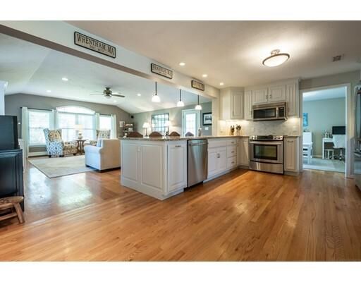 Property Photo:  6 Wampanoag Drive  MA 02038 