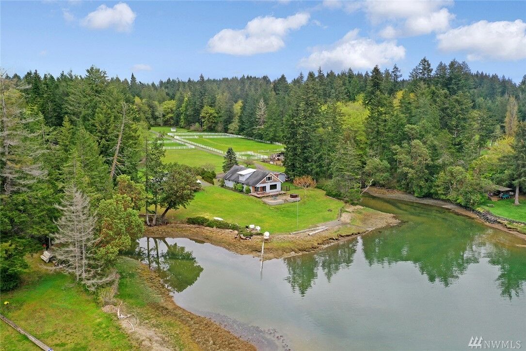Property Photo: 100 E Libby Rd WA 98584