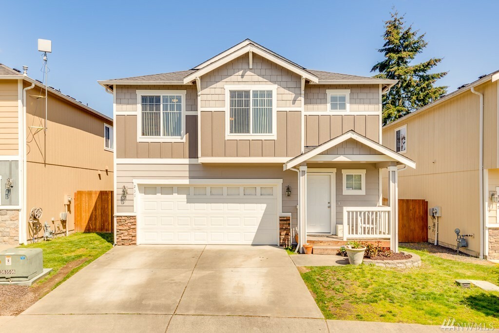 Property Photo: 231 92nd St SW WA 98204