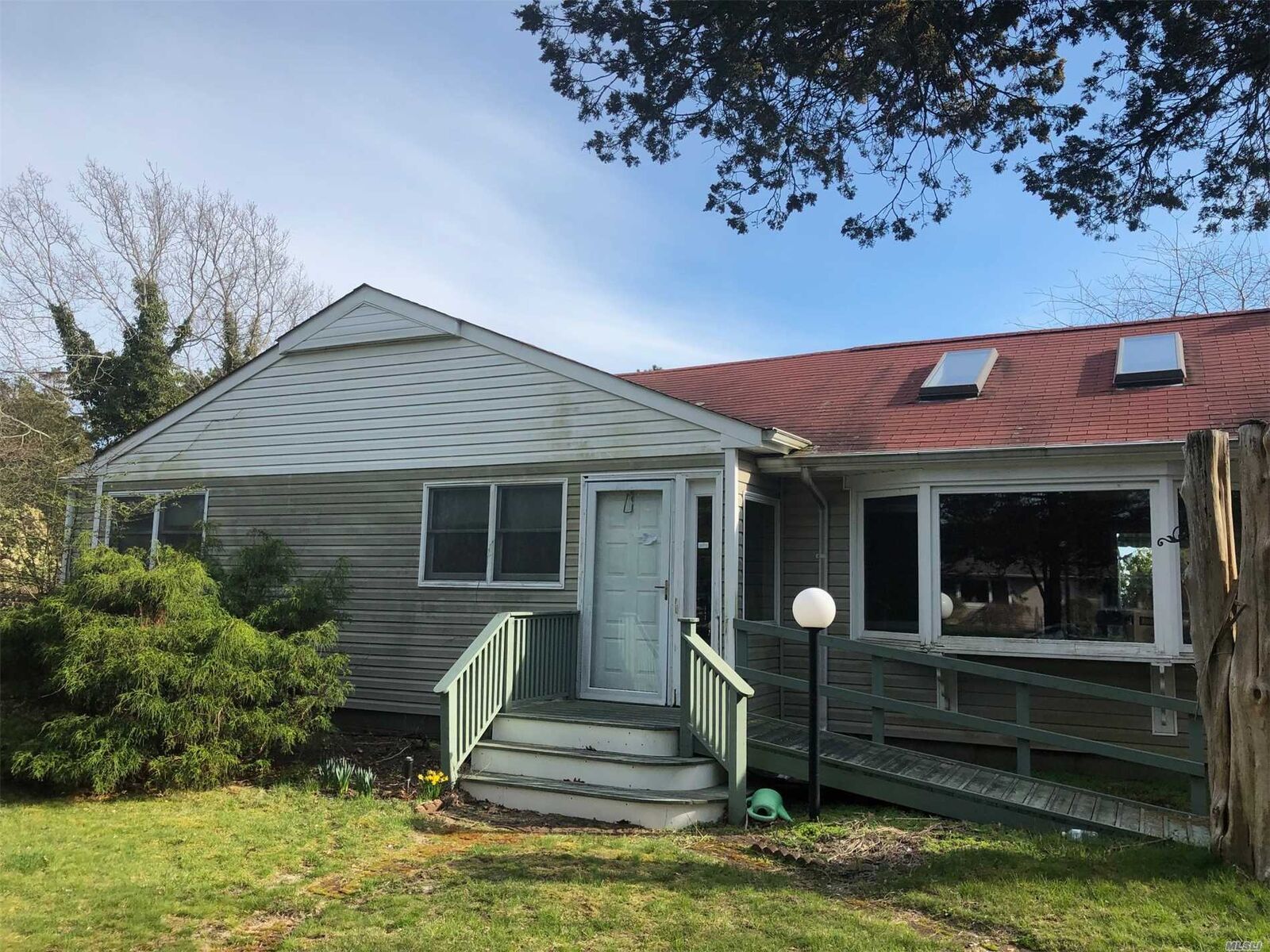 Property Photo:  14 E Point Lane  NY 11946 