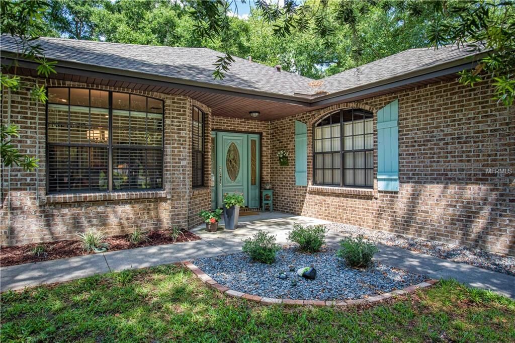 Property Photo:  30915 Alcrest Avenue  FL 32776 