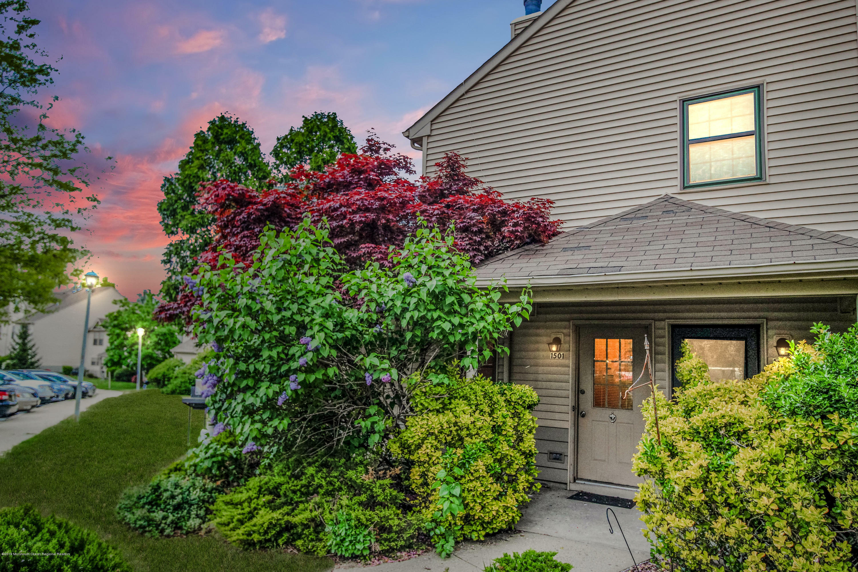 Property Photo: 1501 Dahlia Court NJ 08527