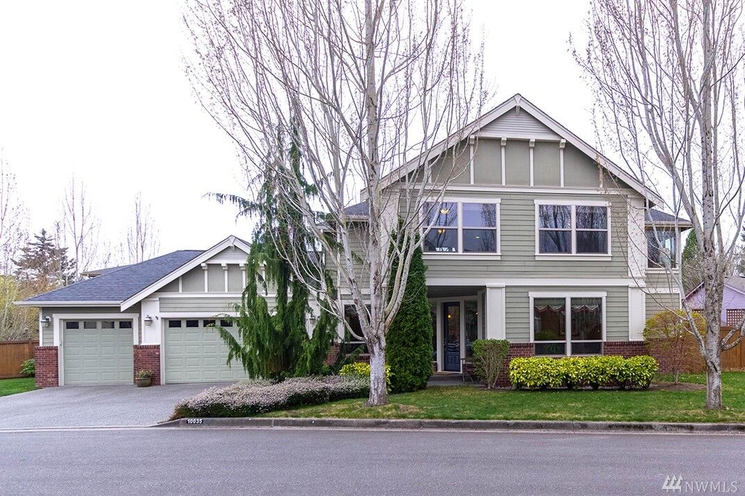 Property Photo:  10035 127th Ave NE  WA 98033 