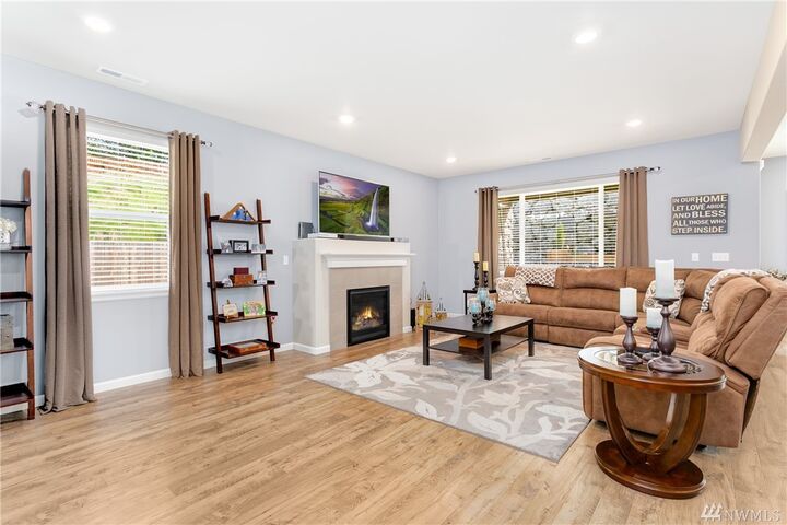 Property Photo:  37616 31st Ave S  WA 98003 