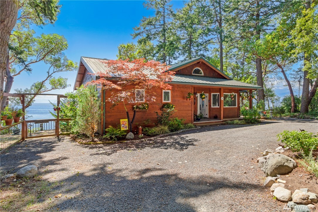 Property Photo:  213 Smugglers Cove Road  WA 98250 