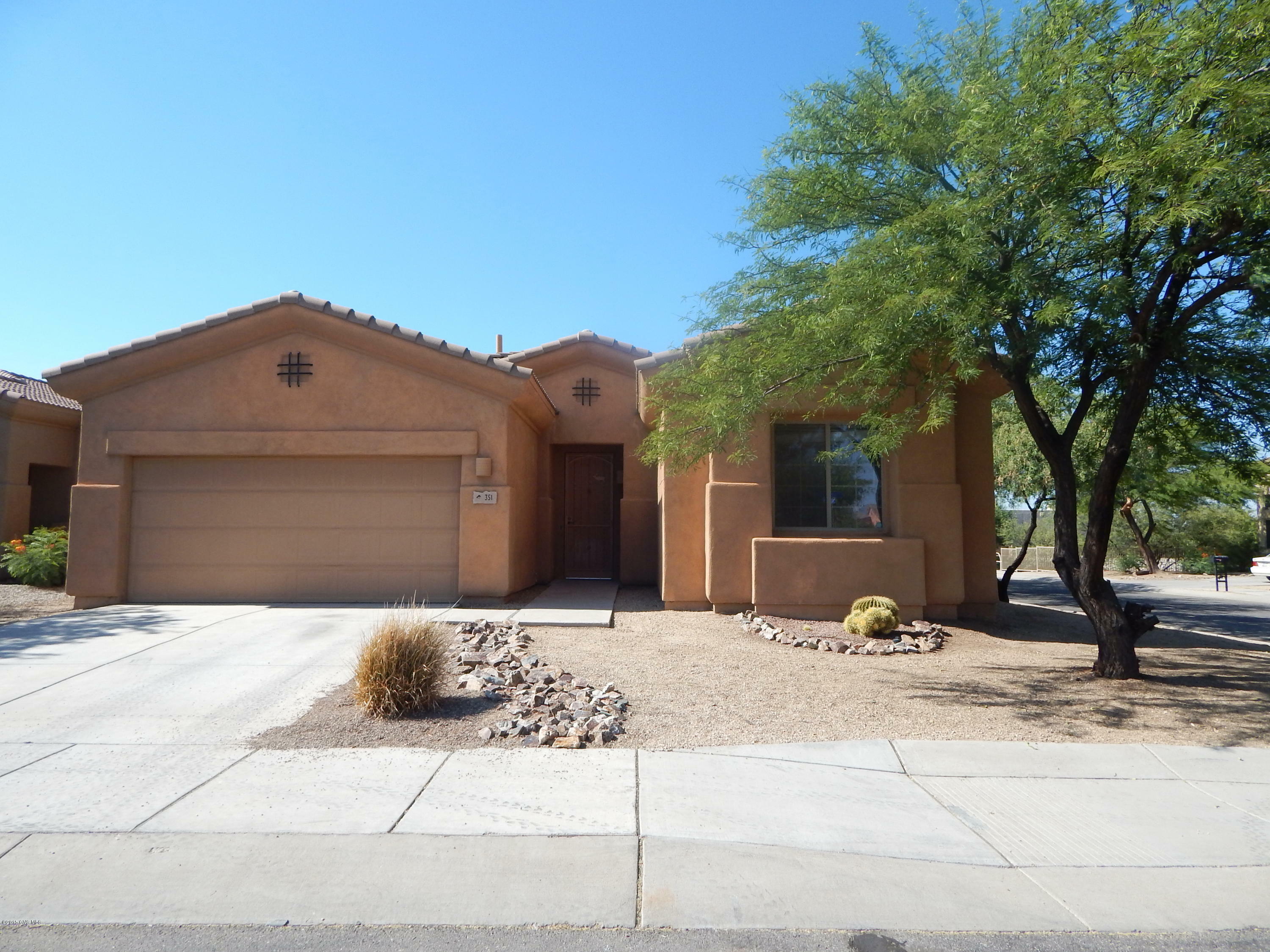 Property Photo:  351 E Calle Cerita  AZ 85614 