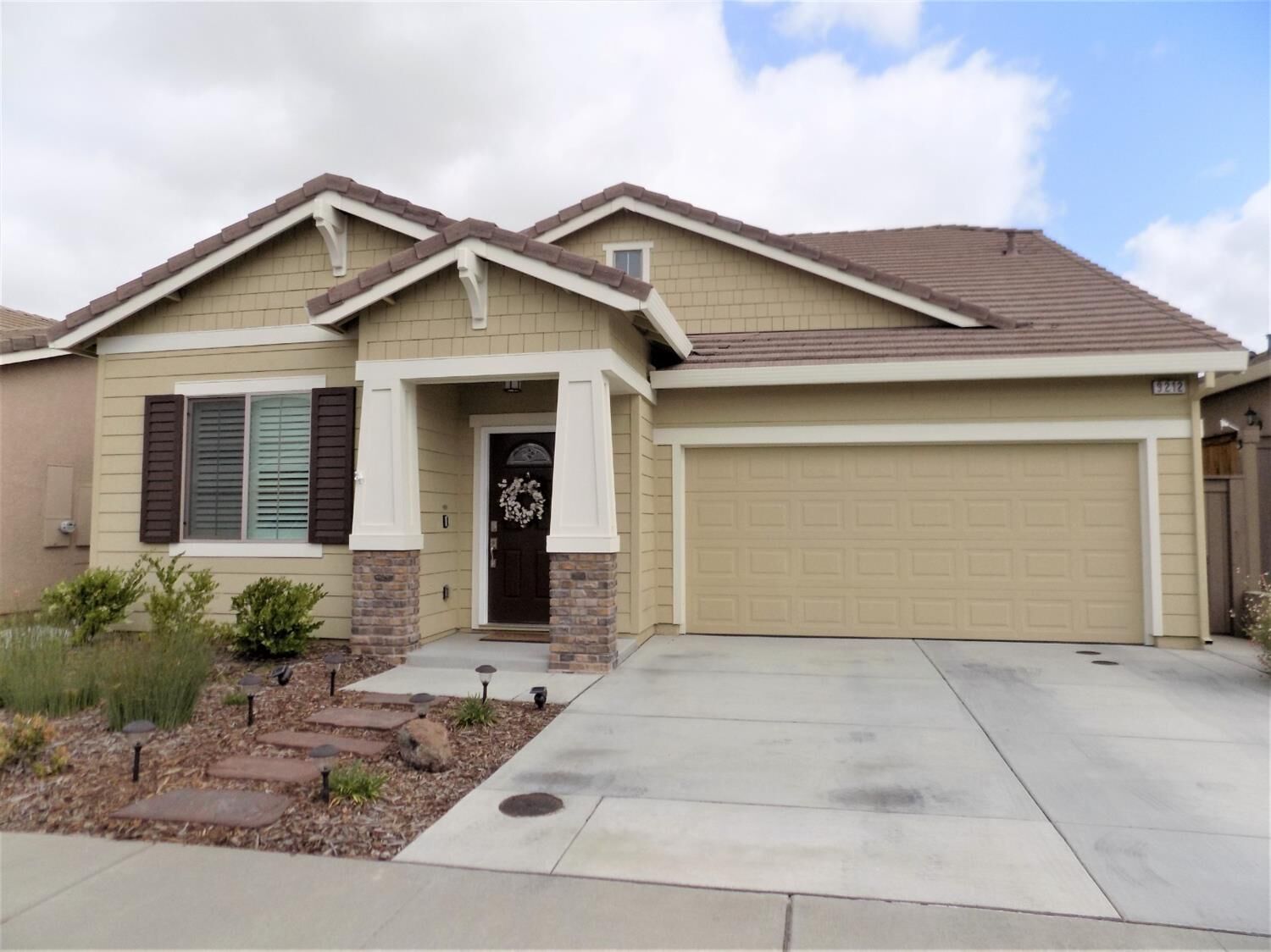 Property Photo: 9212 Rioja Street CA 95747