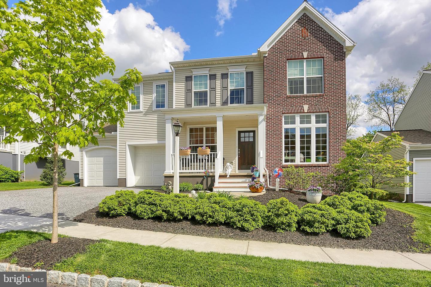 Property Photo:  4 Tallgrass Path  PA 17602 