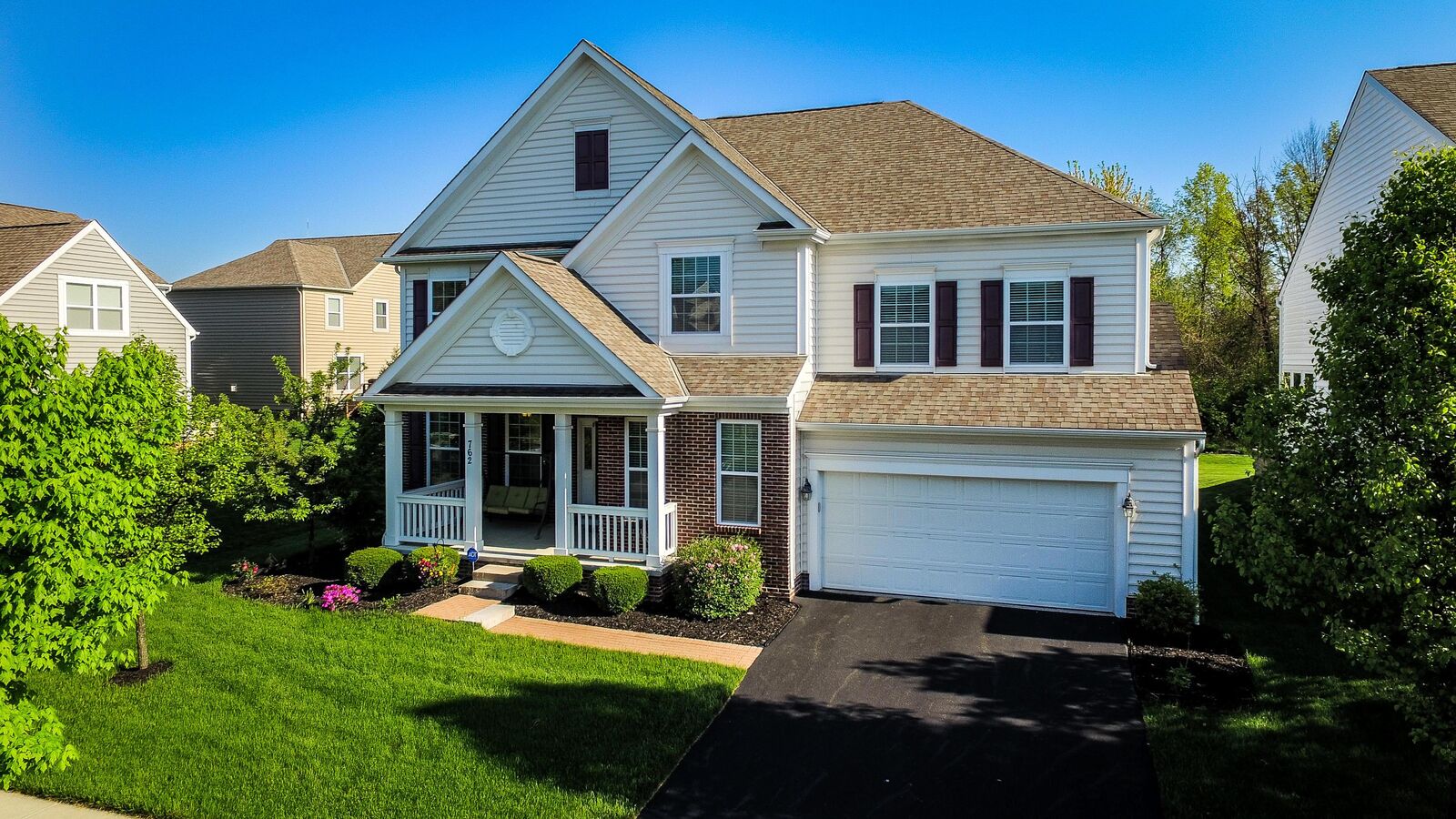 Property Photo:  762 Centerpark Drive  OH 43082 
