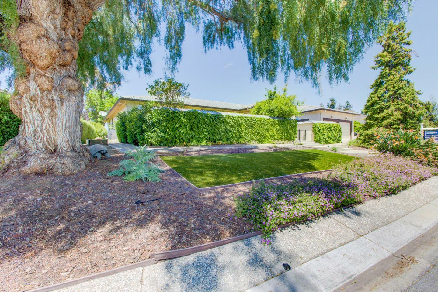 Property Photo:  1245 South Ridgemark Drive  CA 95023 