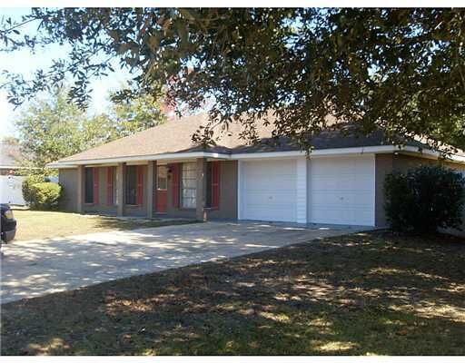 Property Photo: 808 Wildwood Drive MS 39503