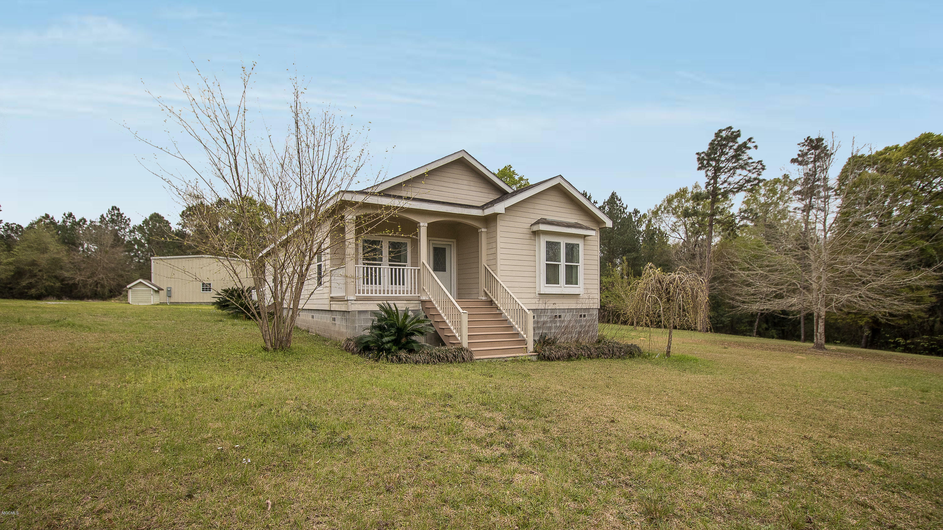 Property Photo:  14159 E Wortham Road  MS 39574 