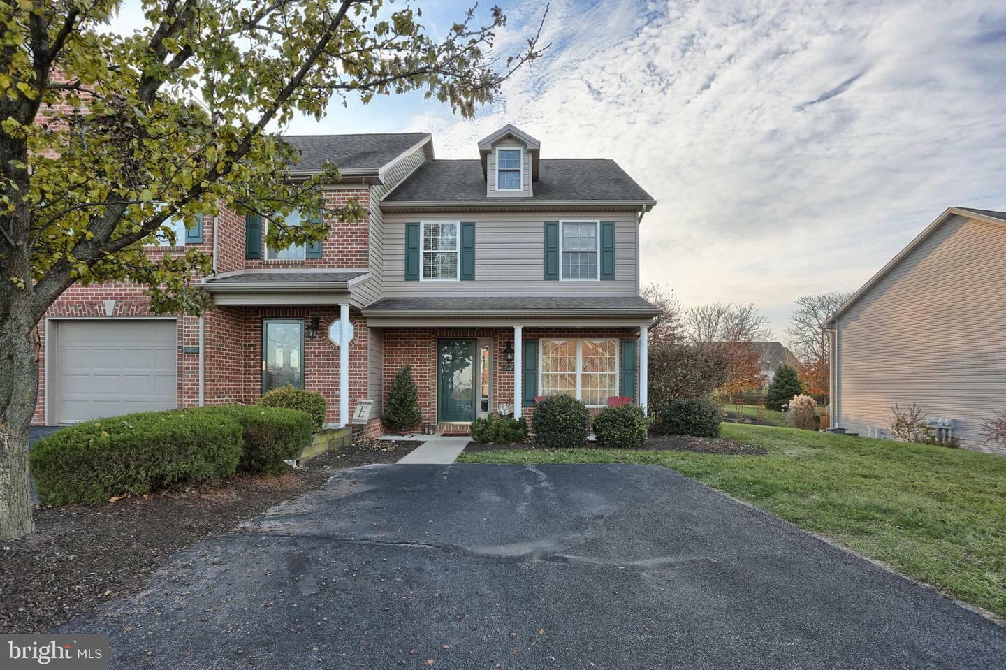 Property Photo: 512 Northstar Drive PA 17112