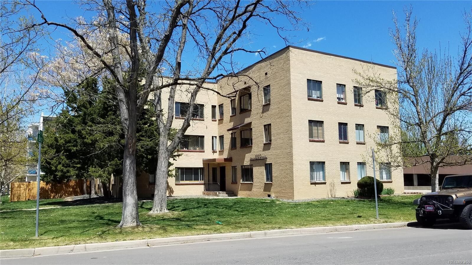 Property Photo:  1160 Birch Street 27  CO 80220 