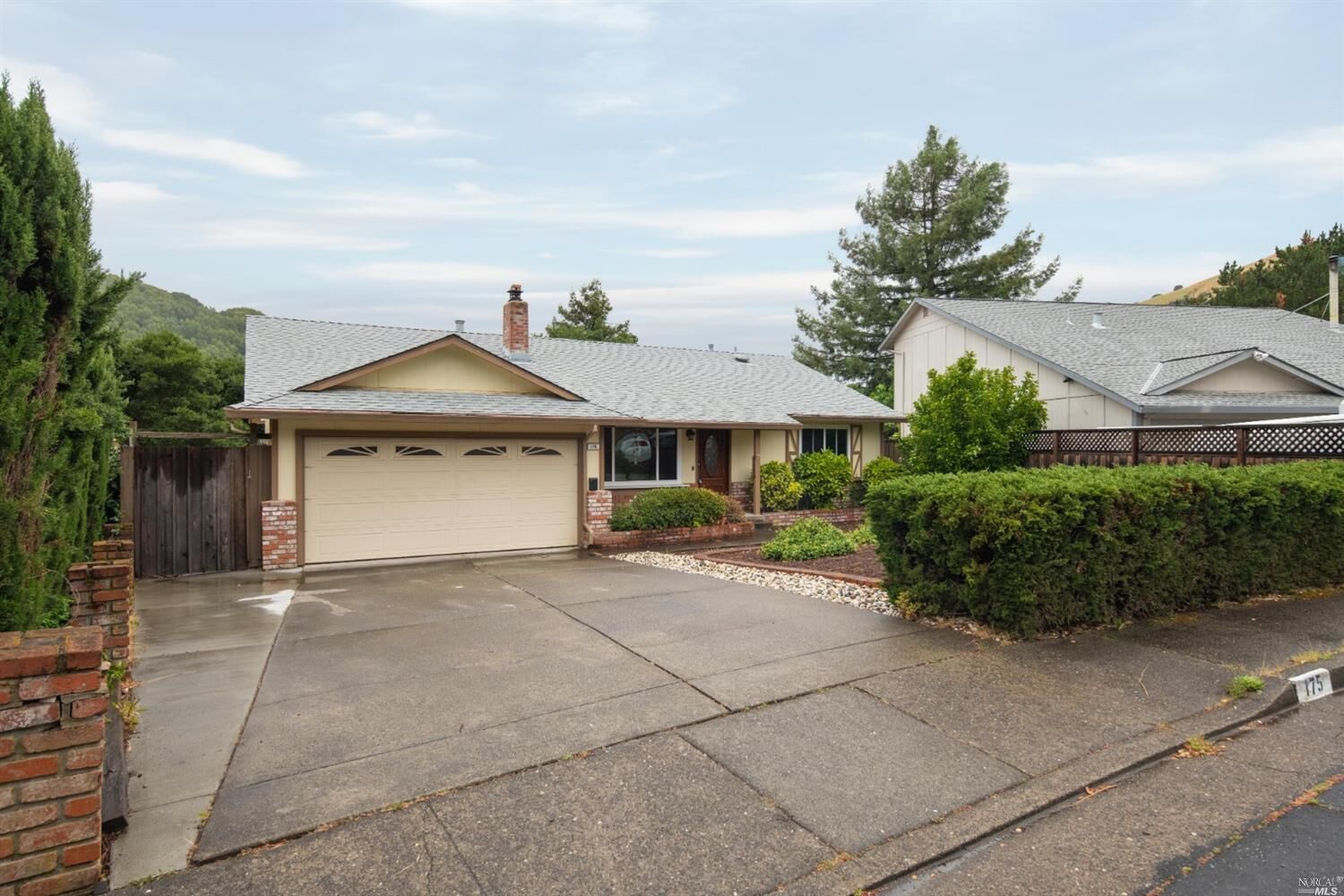 Property Photo:  175 Michele Circle  CA 94947 