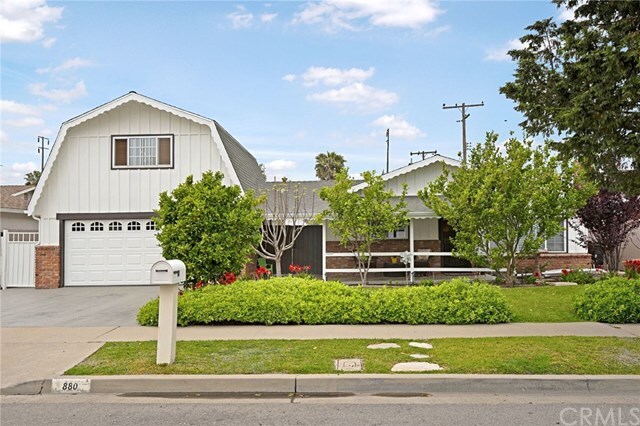 Property Photo: 880 Capital Street CA 92627