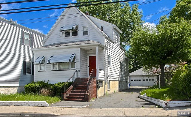 Property Photo:  324 Midland Avenue  NJ 07663 