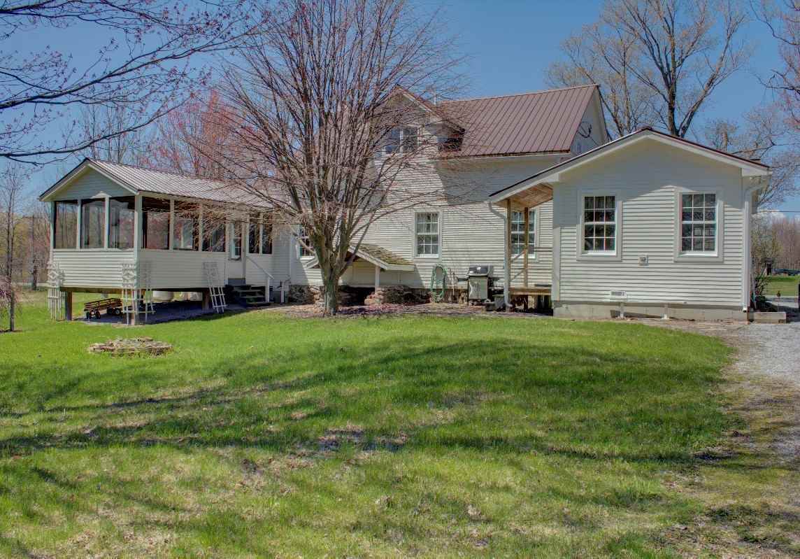 Property Photo: 2510 Lakeview Drive VT 05474