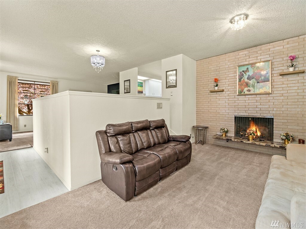 Property Photo:  6990 Bentley Cir NE  WA 98311 