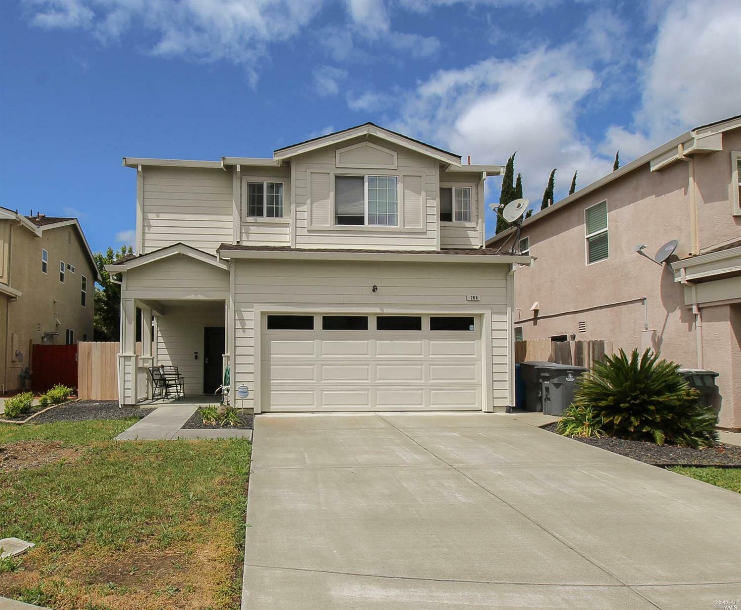 Property Photo:  206 Calais Court  CA 95687 