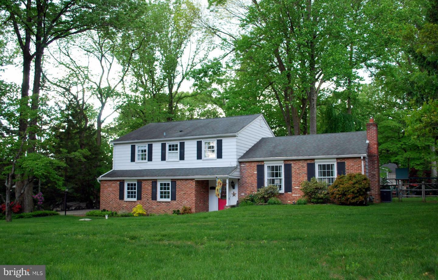 Property Photo: 395 Highland Avenue PA 19063