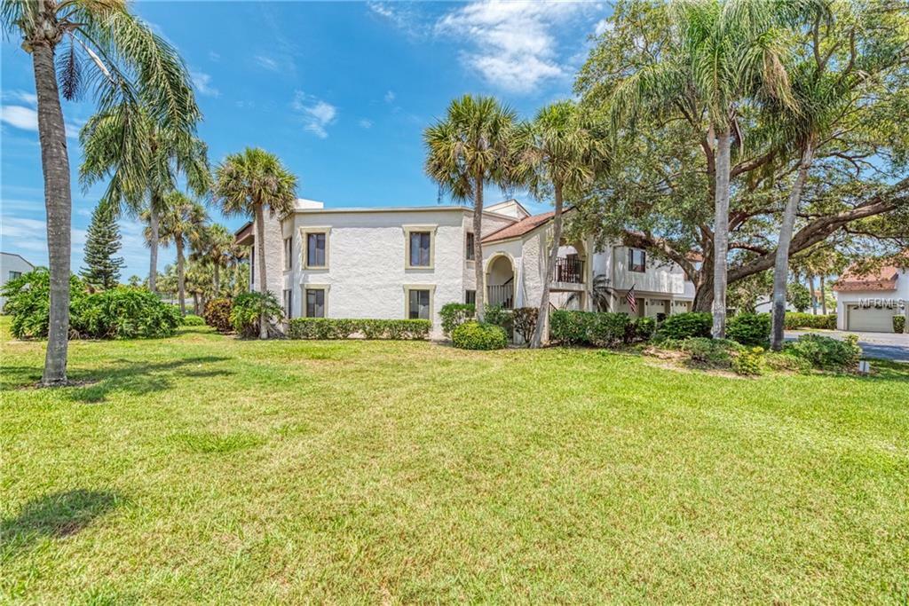 Property Photo:  816 Capri Isles Boulevard 114  FL 34292 