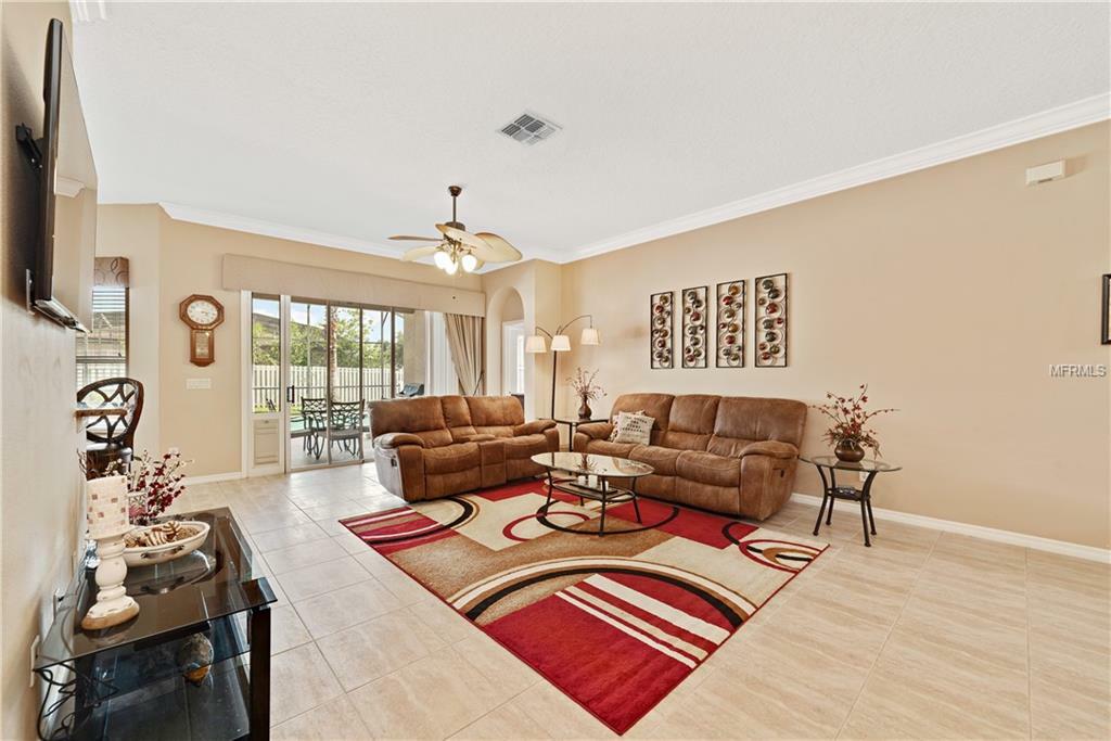 Property Photo:  5046 Marbella Isle Drive  FL 32837 