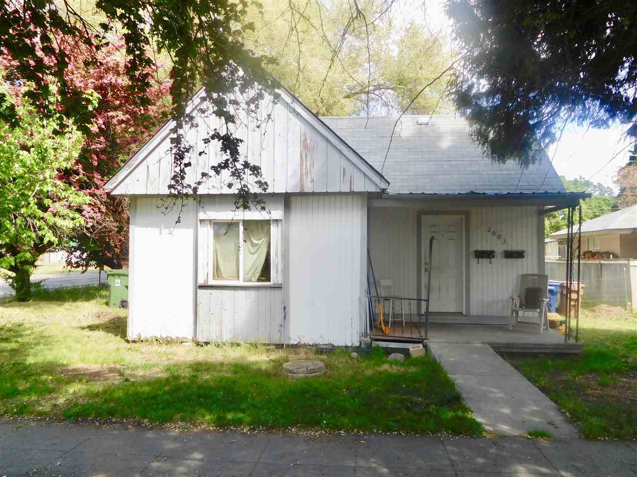 Property Photo: 2003 E Mallon Ave WA 99202