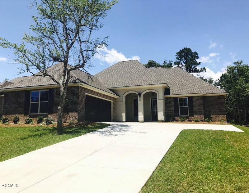 Property Photo: 7626 Crescent Way Drive MS 39571