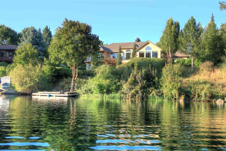 8814 E Maringo Dr  Spokane WA 99212-1863 photo