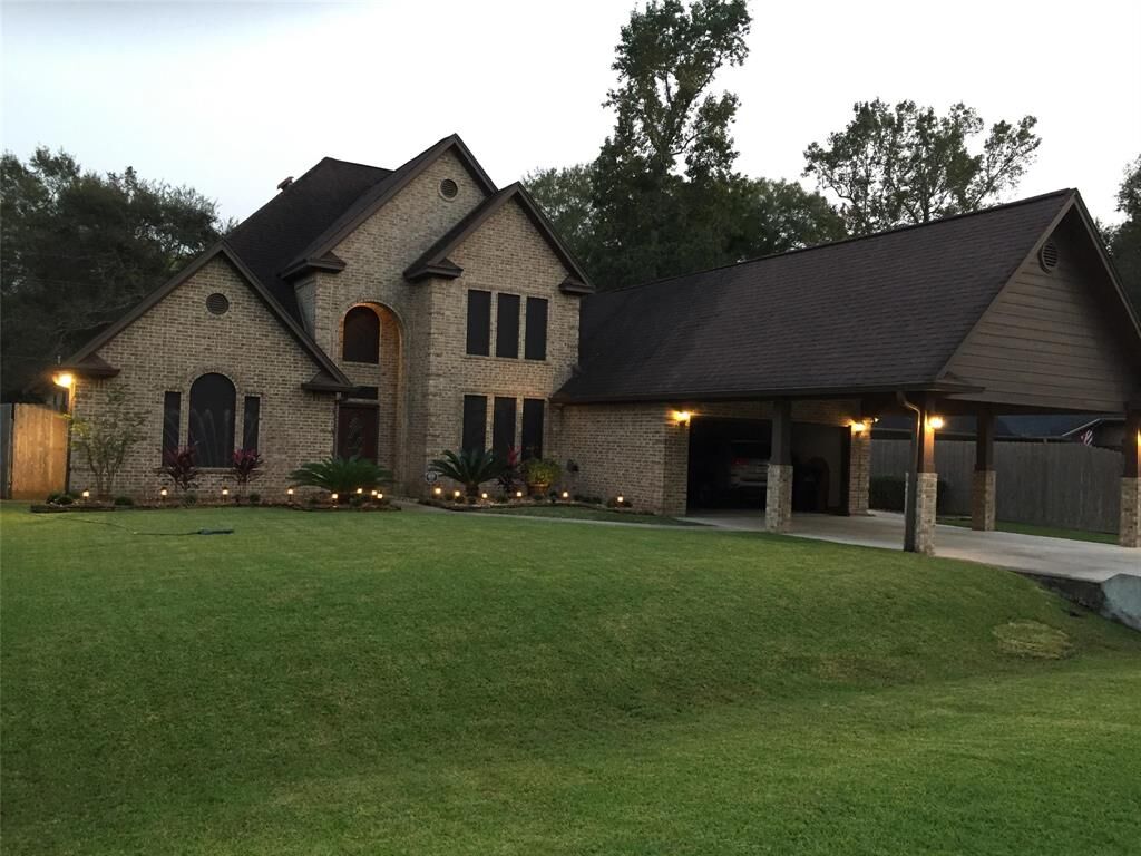 Property Photo:  12618 White Oak Lane  TX 77535 