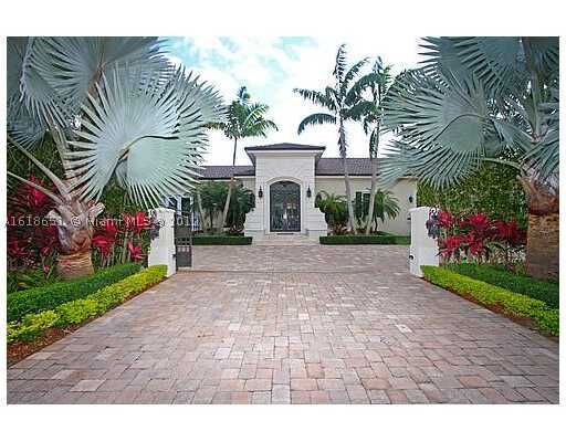Property Photo: 6090 SW 112 St FL 33156