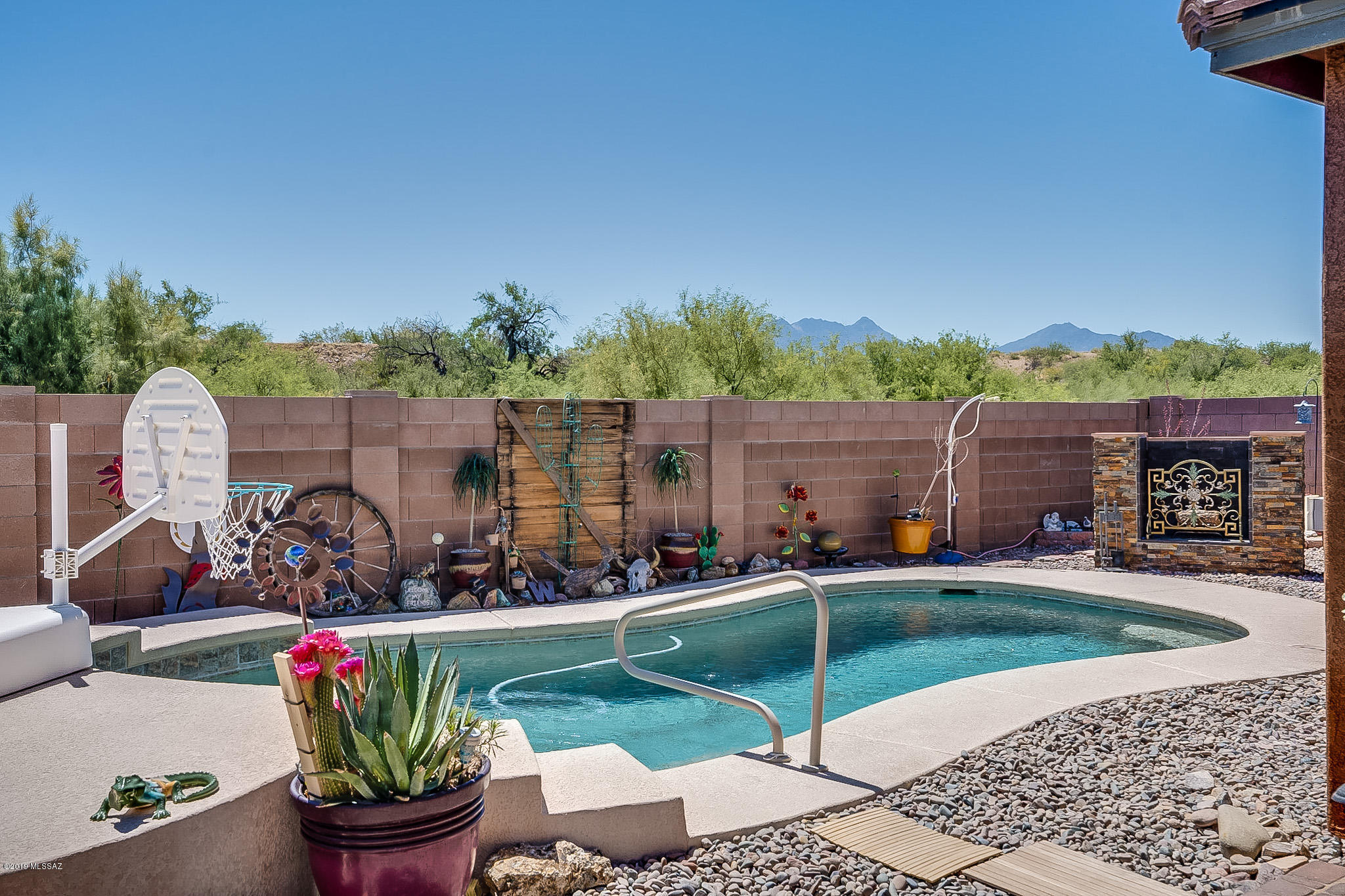 Property Photo:  1140 E Pecan Orchard Loop  AZ 85629 
